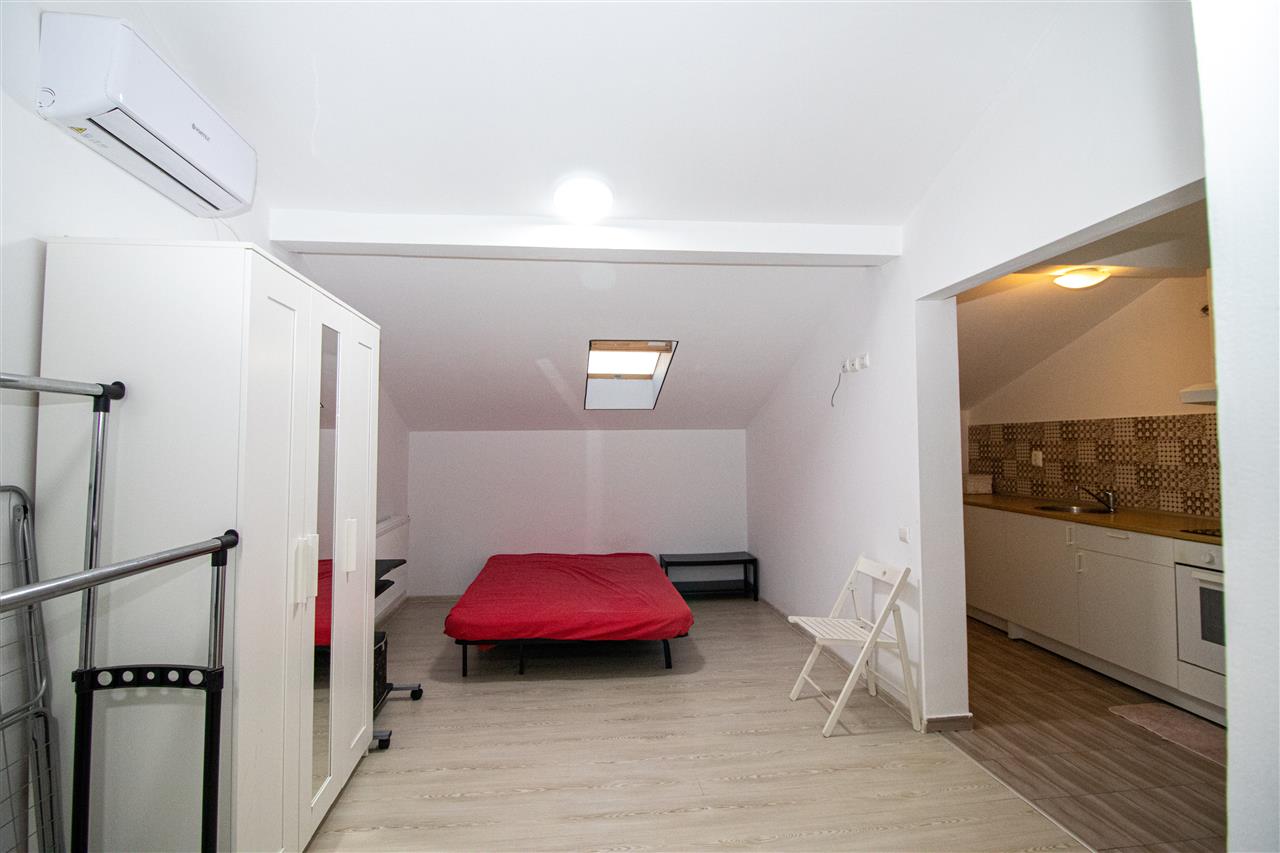 Inchiriere garsoniera  32 mp, Militari Residence, Str. Tineretului 21K